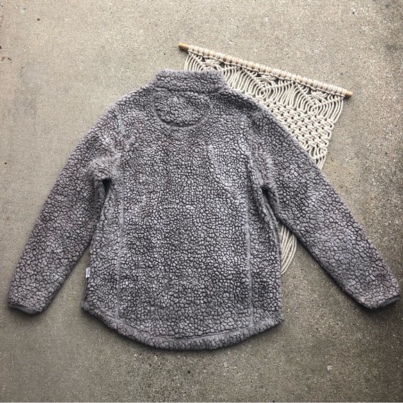 Simply Southern Grey Wubby Fleece Pullover Size Small - Picture 5 of 5